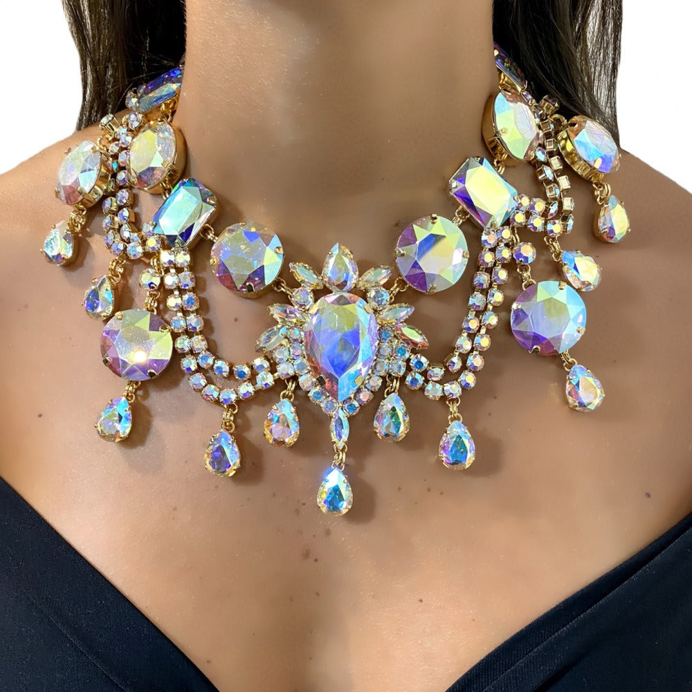 European and American exaggerated luxury water drop pendant necklace queen accessories