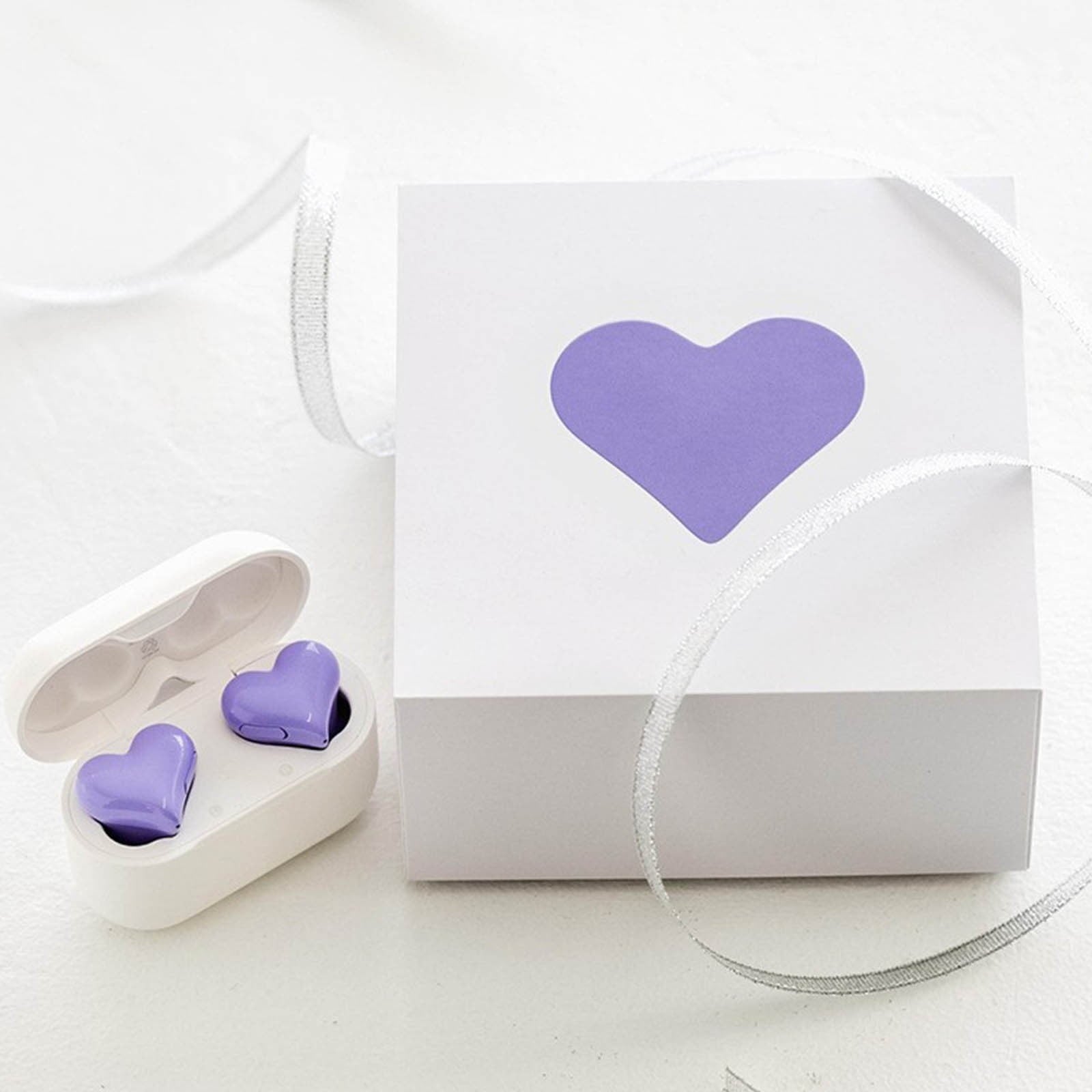 Heart Shaped Earbuds, Stylish Headphones HiFi Stereo Sound Waterproof Bluetooth 5.3 Earphones with Charging Case for Girls Women, Noise Reduction Sports Wireless In Ear Bluetooth Earphones Purple