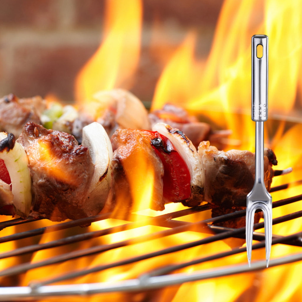 13-Inch Two Pronged Steak Fork Made of 304 Stainless Steel，Heavy Duty for Carving and Serving Meat，Comfortable Long Handle for Grilling and BBQ，Elegant Addition to Kitchen Utensils.