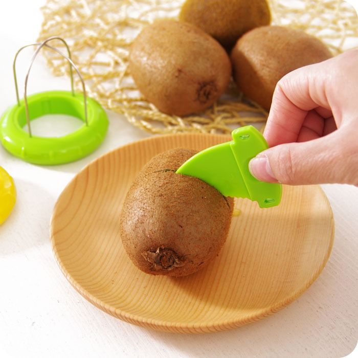 4-Pack - Multi-Function Kiwi Peeler: The Ultimate Home Fruit Peeler and Scooper, Kitchen Tool - Green