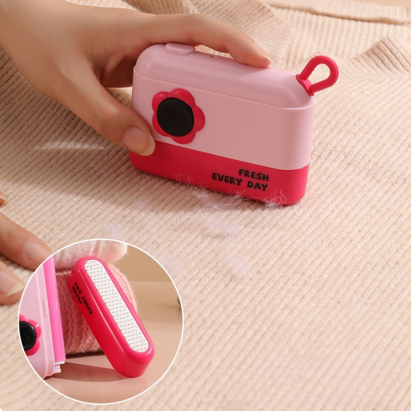 3-in-1 Camera-Shaped Washable Lint Roller, Reusable Portable Pet Hair Remover & Fabric Shaver Brush—Pink